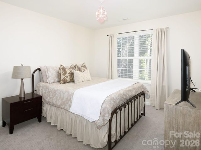 1125 Brookdale Lane, Stanley, NC 28164