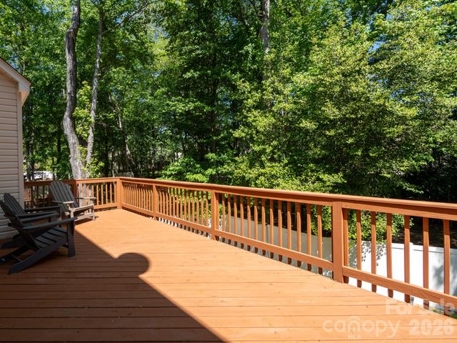 1125 Brookdale Lane, Stanley, NC 28164