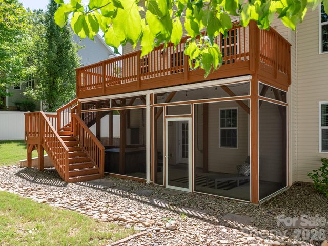 1125 Brookdale Lane, Stanley, NC 28164