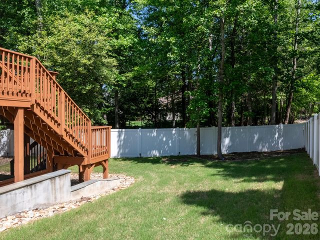 1125 Brookdale Lane, Stanley, NC 28164