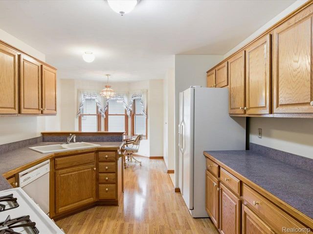 4305 Juniper Lane, Port Huron Charter Township, MI 48060