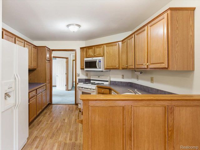 4305 Juniper Lane, Port Huron Charter Township, MI 48060
