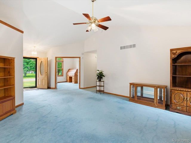 4305 Juniper Lane, Port Huron Charter Township, MI 48060