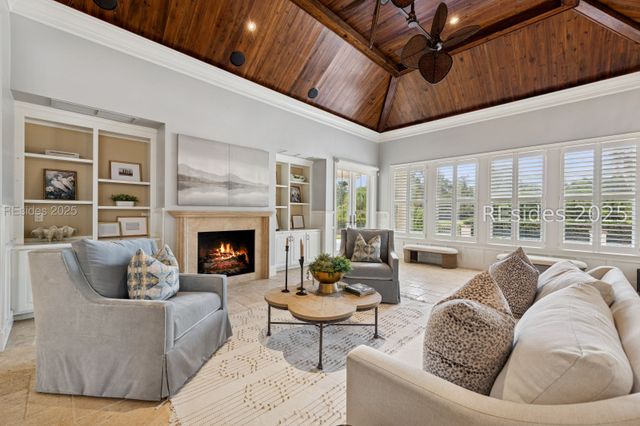 49 Inverness Dr, Bluffton, SC 29910