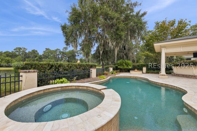 49 Inverness Dr, Bluffton, SC 29910