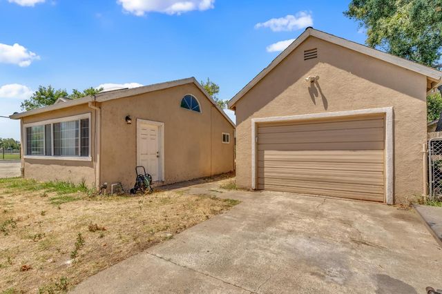 1829 Roanoke Ave, Sacramento, CA 95838