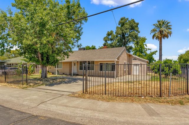 1829 Roanoke Ave, Sacramento, CA 95838