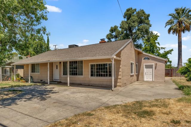 1829 Roanoke Ave, Sacramento, CA 95838