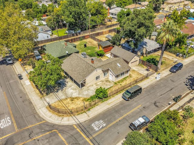 1829 Roanoke Ave, Sacramento, CA 95838