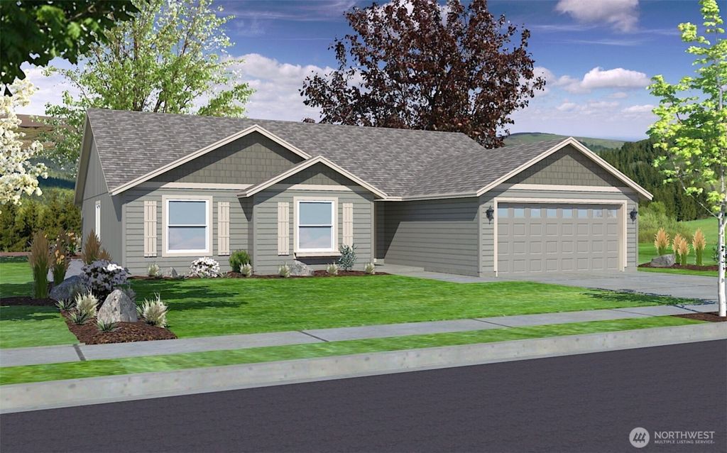 104 N Saratoga Way, Moses Lake, WA 98837