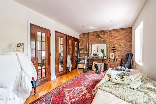 177 Lancaster Street, Albany, NY 12210