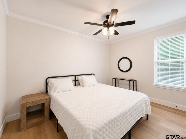 2305 DEBBY LN, Tyler, TX 75701