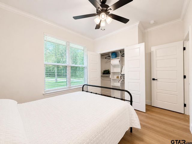 2305 DEBBY LN, Tyler, TX 75701