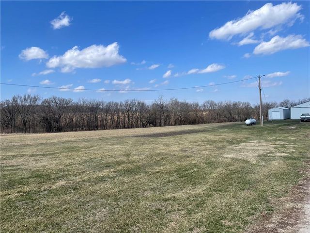 17917 July Avenue, Pattonsburg, MO 64670