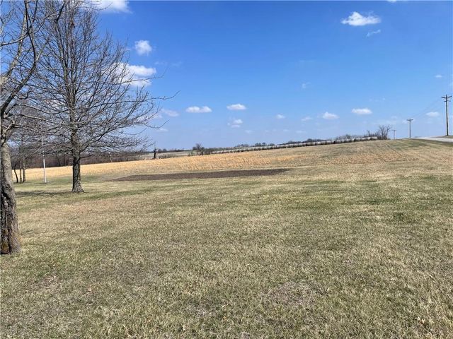 17917 July Avenue, Pattonsburg, MO 64670