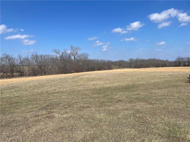 17917 July Avenue, Pattonsburg, MO 64670