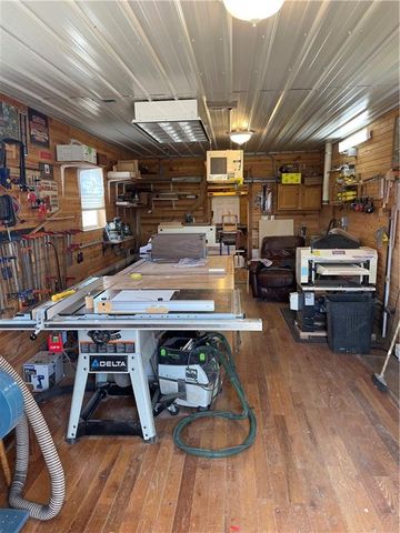 17917 July Avenue, Pattonsburg, MO 64670