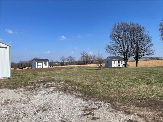 17917 July Avenue, Pattonsburg, MO 64670