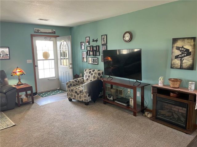 17917 July Avenue, Pattonsburg, MO 64670