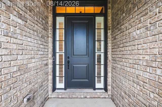 53908 Lawson Creek Drive, Shelby Charter Township, MI 48316