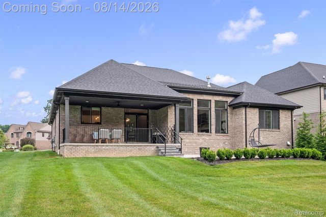 53908 Lawson Creek Drive, Shelby Charter Township, MI 48316