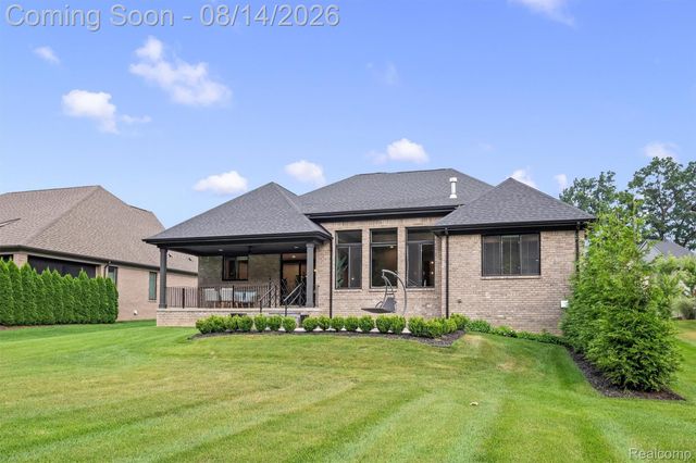 53908 Lawson Creek Drive, Shelby Charter Township, MI 48316