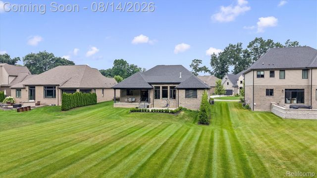 53908 Lawson Creek Drive, Shelby Charter Township, MI 48316