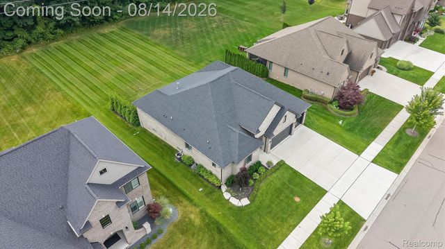 53908 Lawson Creek Drive, Shelby Charter Township, MI 48316
