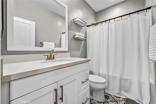 108 High Meadow, Lake Forest, CA 92610