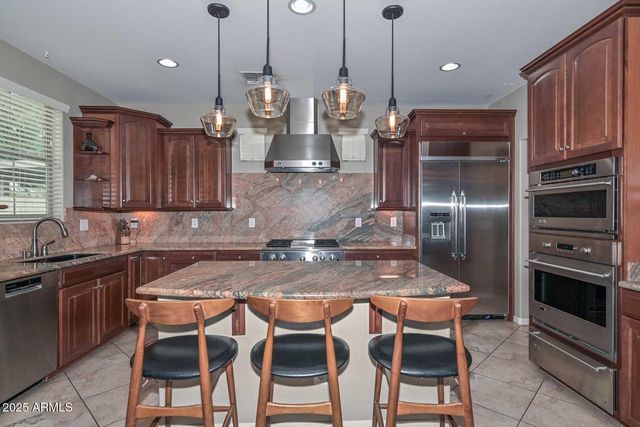 2975 N SUMMER Street, Buckeye, AZ 85396