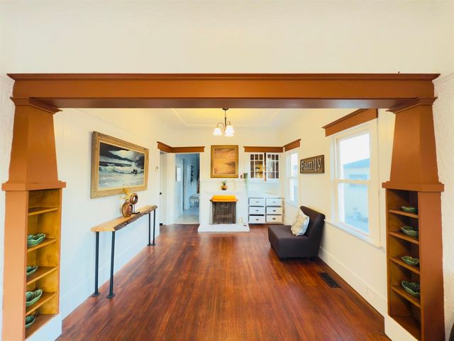 618 38Th St, Richmond, CA 94805