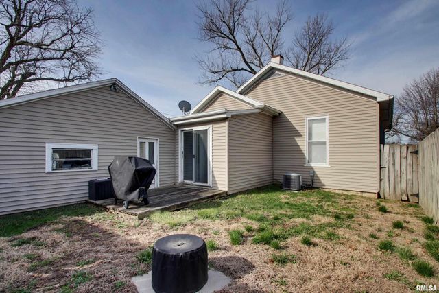 420 N 29TH Street, Quincy, IL 62301