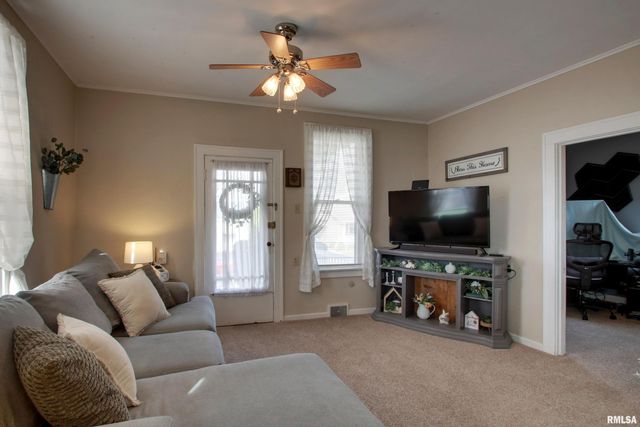 420 N 29TH Street, Quincy, IL 62301