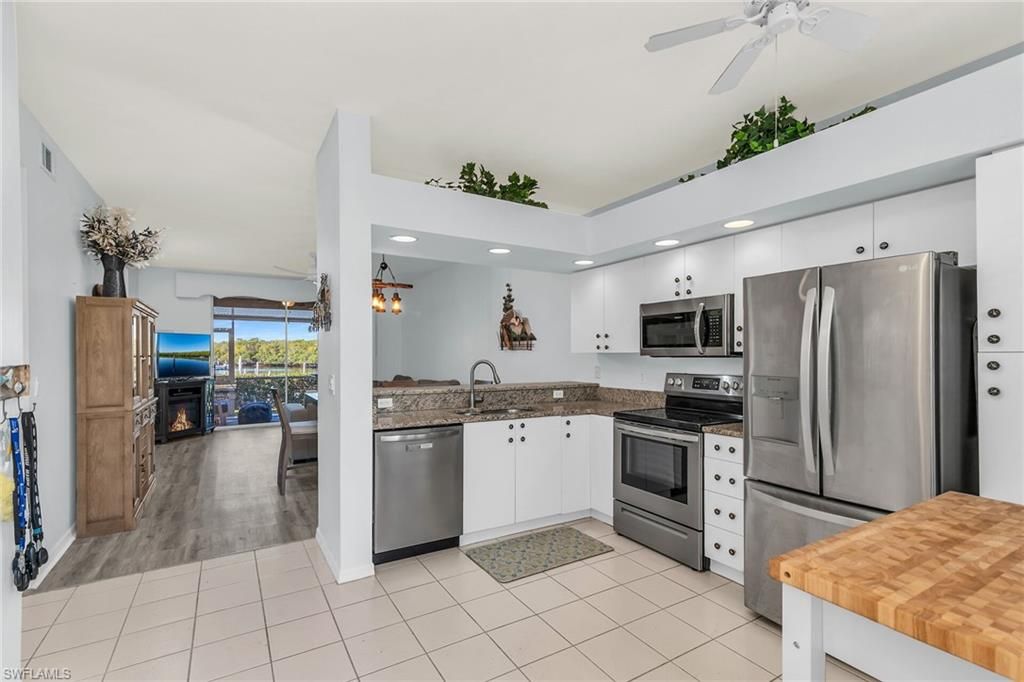 194 Newport DR 903, NAPLES, FL 34114 — photo 4