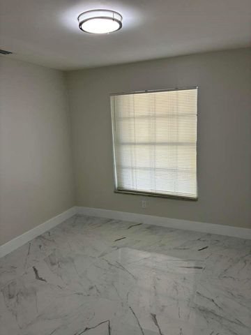 7104 NW 38th Mnr, Coral Springs, FL 33065