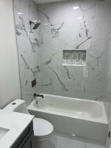 7104 NW 38th Mnr, Coral Springs, FL 33065