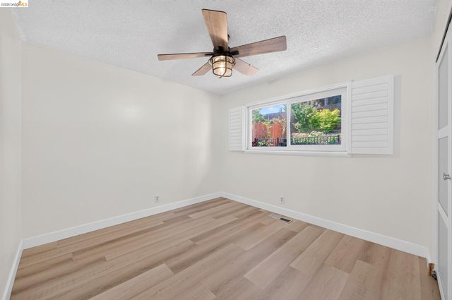 1217 Mission Dr, Antioch, CA 94509