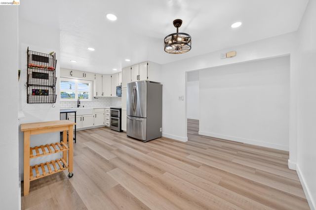 1217 Mission Dr, Antioch, CA 94509