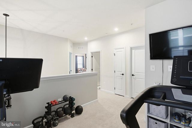 133 LIMPKIN AVE, Clarksburg, MD 20871