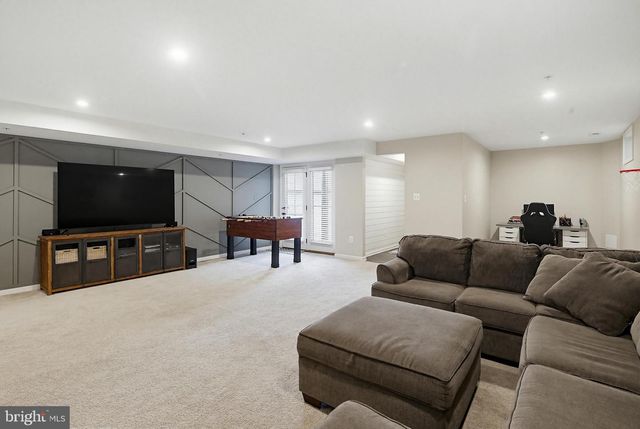 133 LIMPKIN AVE, Clarksburg, MD 20871
