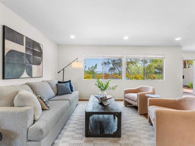 3636 Via Colina, Oceanside, CA 92056