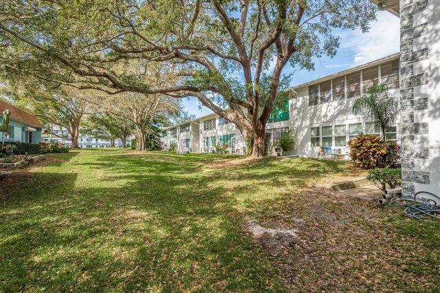 200 GLENNES LANE 205, Dunedin, FL 34698