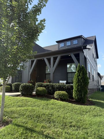 3312 Longport Ln, Thompsons Station, TN 37179