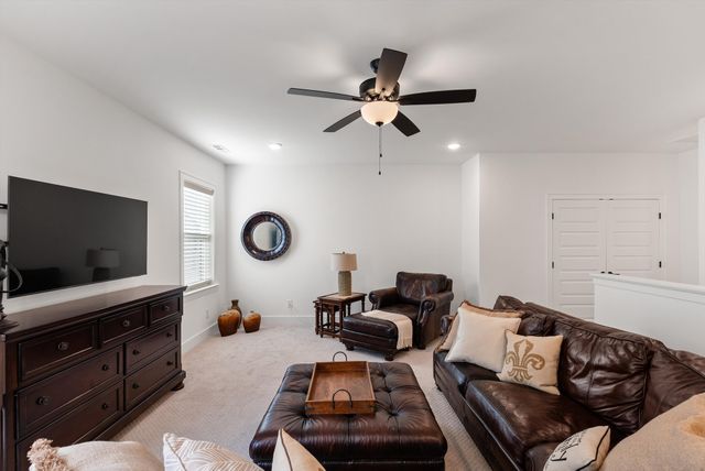 3312 Longport Ln, Thompsons Station, TN 37179