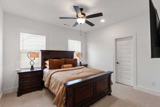 3312 Longport Ln, Thompsons Station, TN 37179