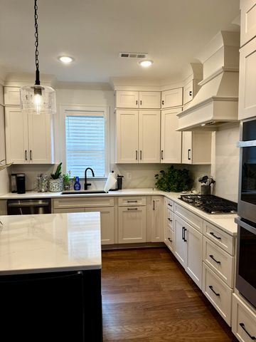 3312 Longport Ln, Thompsons Station, TN 37179