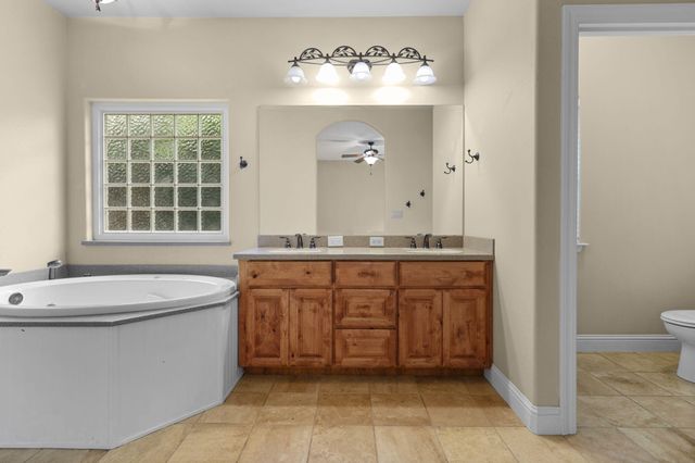 4750 Pheasant Drive, Anderson, CA 96007