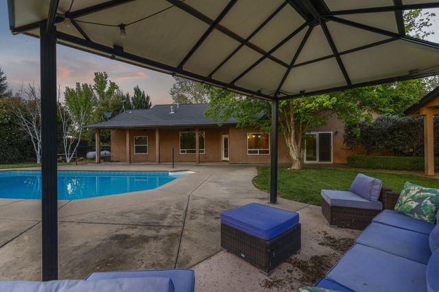 4750 Pheasant Drive, Anderson, CA 96007