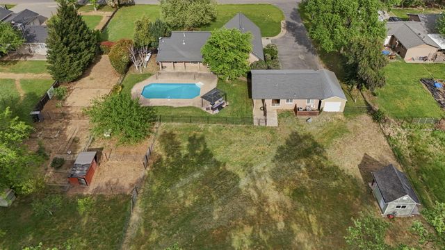 4750 Pheasant Drive, Anderson, CA 96007