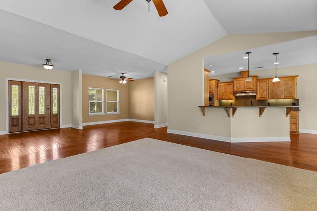 4750 Pheasant Drive, Anderson, CA 96007